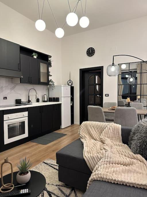 דירות La Casa Di Marlu - Gorgeous Flat In Catania Centre מראה חיצוני תמונה